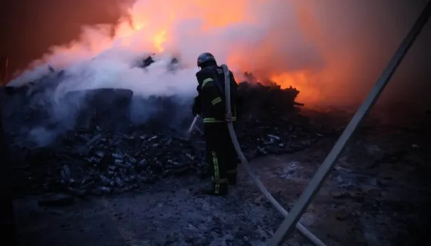 Як вберегтися від пожеж після атак: досвід Чернігівщини