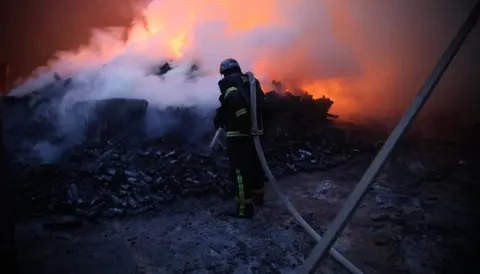 Як вберегтися від пожеж після атак: досвід Чернігівщини