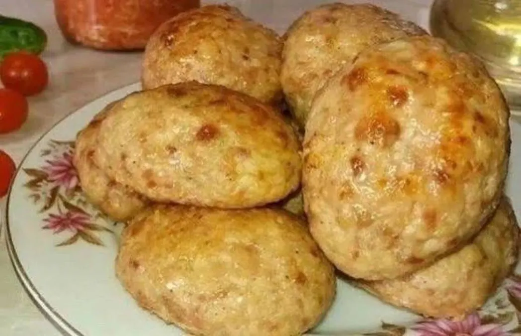 Соковиті котлети з курки: рецепт, який рятує бюджет