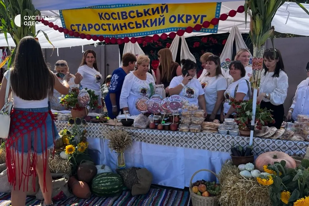 Як на Одещині зварили 300 літрів борщу за родинним рецептом Чикаленка