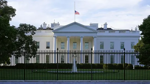 Гра «Build the Wall» зникла із сайту Білого дому: чому це важливо для вас