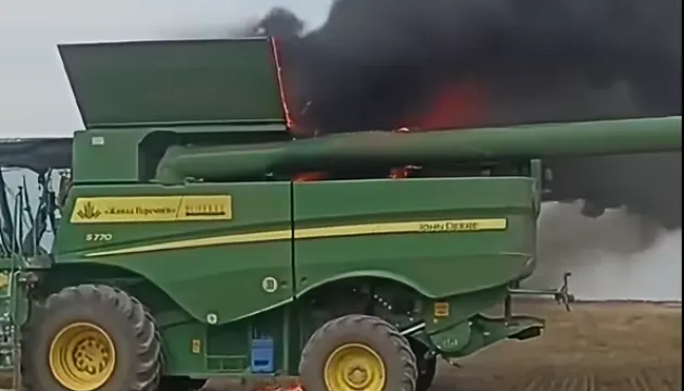 Останній комбайн на Херсонщині знищили дрони: як вберегти техніку
