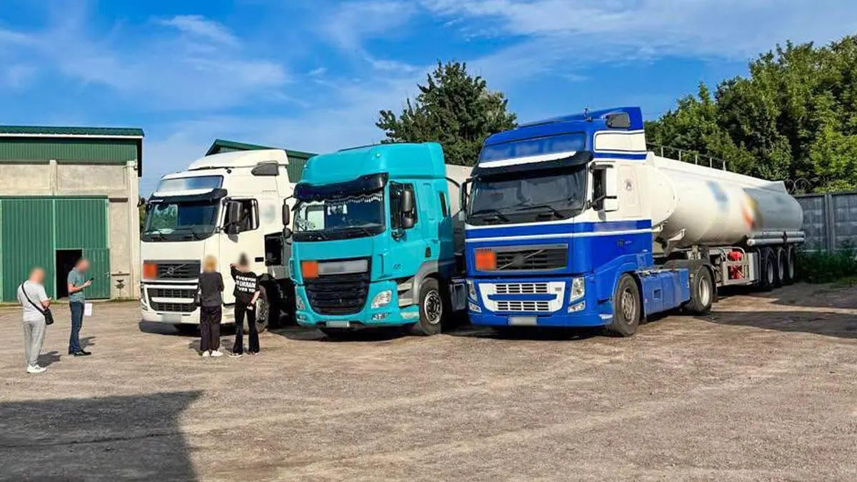 Пальне за власним "рецептом": як виявили підпільне виробництво на 50 млн грн