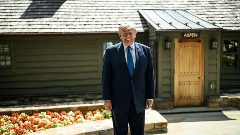 Таємна справа ФБР щодо Трампа: що відомо та чому вона бісить президента