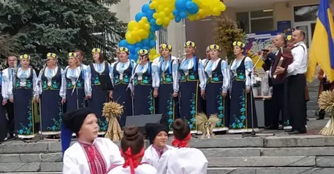 Волинські Зеленські: історія прізвища, родинні цінності та господарство