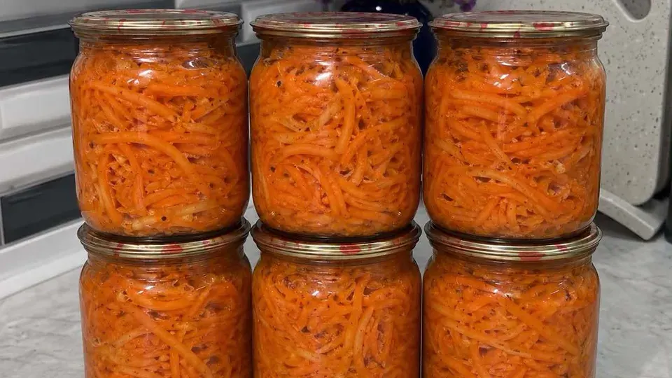 Морква по-корейськи в банках: як заготовити закуску на всю зиму